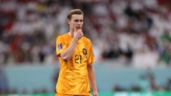 Ο Φρένκι Ντε Γιονγκ με τη φανέλα της εθνικής ομάδας της Ολλανδίας 