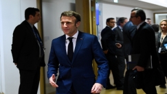 Επιβιώνει η κυβέρνηση στη Γαλλία: Απορρίφθηκε η πρόταση μομφής κατά της κυβέρνησης