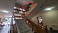 Πανικός στα δικαστήρια της Λάρισας με νεαρό που κρεμάστηκε για να αυτοκτονήσει: Τον έσωσαν δύο γυναίκες