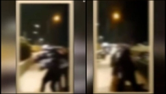 Άγριος ξυλοδαρμός γνωστού τράπερ από ομάδα άλλου τράπερ έξω από σινεμά: Τον έγδυσαν και φώναζαν, «να ο κ... του, θα τον σκίσω» (vid)