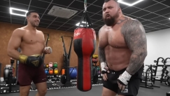 Ο Eddie Hall «έφαγε» μπουνιά στο στομάχι από τον Tommy Fury και κόντεψε να κάνει εμετό (vid)