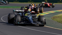 H Mercedes θέλει να «εκθρονίσει» τη Red Bull	