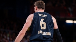 Ο Βέσελι σκοράρει