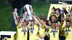 Απονομή πρωταθλήματος στην ΑΕΚ