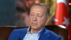 Ο Ερντογάν αποκοιμήθηκε σε live συνέντευξη: Η κάμερα άλλαξε αμέσως πλάνο (vid)
