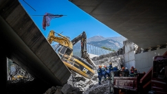 Τρεις συλλήψεις για την κατάρρευση της γέφυρας στην Πάτρα: Χειροπέδες και στον υπεύθυνο του έργου