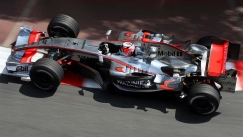 Η τελευταία McLaren του Ράικονεν βγαίνει σε δημοπρασία (vid)