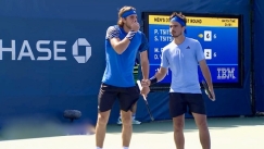 O Στέφανος και ο Πέτρος Τσιτσιπάς άρχισαν με επιτυχία την παρουσία τους στο διπλό ανδρών στο US Open.