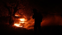 Ολονύχτια μάχη στον Έβρο: «Θα πρέπει να νικήσουμε αυτόν τον πόλεμο»