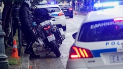 94χρονος στον Πύργο παρενόχλησε 18χρονη σε πλατεία της πόλης: Της ζήτησε και να την φιλήσει 