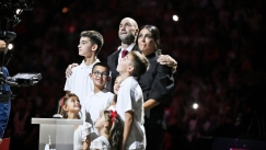 Ο Βασίλης Σπανούλης και η οικογενειά του. 