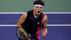 Ο Μπεν Σέλτον πανηγυρίζει