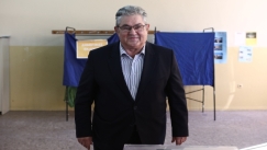 Δημοσκόπηση MRB: Ο Δημήτρης Κουτσούμπας είναι ο δημοφιλέστερος πολιτικός αρχηγός