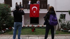 Εκατοντάδες Τούρκοι στη Θεσσαλονίκη για την επέτειο θανάτου του Κεμάλ Ατατούρκ (vid)