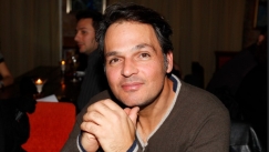 Πήρε εξιτήριο ο Γαρδέλης από το Δαφνί: «Είναι στο σπίτι του, θα τον δω άμεσα», είπε ο Μπιμπίλας (vid)