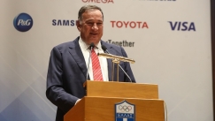 Ο Σπύρος Καπράλος