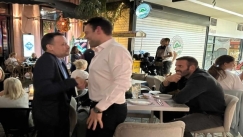 Συνάντηση Κασσελάκη με Νίκο Παππά σε εστιατόριο της Αθήνας (vid)