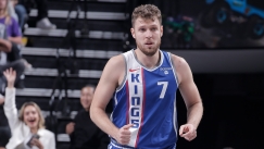 Σάσα Βεζένκοβ