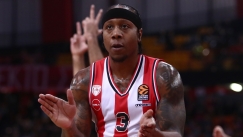 Ο Αϊζάια Κάνααν.