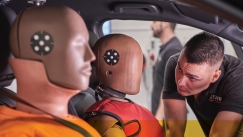 Euro NCAP: Δεν φταίμε εμείς που τα αυτοκίνητα έγιναν βαρύτερα