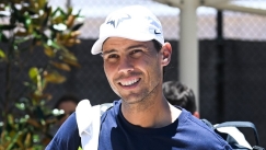 O Ραφαέλ Ναδάλ πάει για προπόνηση