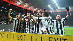 Σε δημοπρασία οι φανέλες του ΠΑΟΚ από το θρίαμβο της Φρανκφούρτης