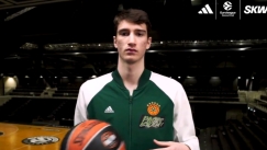 Ο Νεοκλής Αβδάλας με τη φανέλα του Παναθηναϊκού