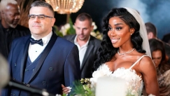 Η Ελέτσι στέλνει μήνυμα στην κοπέλα που την «κάρφωσε» στην ΑΑΔΕ: «Δεν θα σε αφήσω, θα σε βρω» (vid)