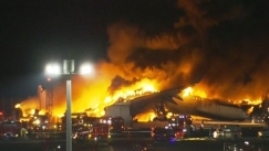 Ο κομβικός ρόλος του πληρώματος στην τραγωδία της Ιαπωνίας: Πώς γλίτωσαν εκατοντάδες επιβάτες (vid)