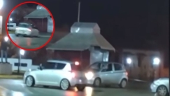 Νεαροί στην Εύβοια μετέτρεψαν το δρόμο σε πίστα: Βίντεο ντοκουμέντο από κόντρες θανάτου 