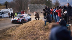 O Νεβίλ έφερε τα πάνω-κάτω το πρωί του Σαββάτου στο Ράλλυ Μόντε Κάρλο (vid)