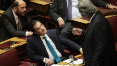 Πιάστηκαν στα χέρια ο δικηγόρος του Πολάκη και ο φρουρός του Γεωργιάδη