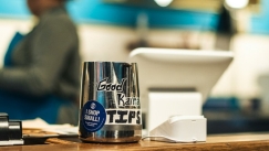 Άφησε εξωπραγματικό φιλοδώρημα στο προσωπικό εστιατορίου: Ο συγκινητικός λόγος