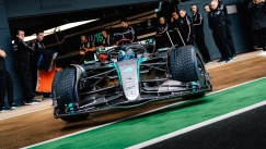 Η «έξυπνη» εμπρός αεροτομή της Mercedes W15 κρίθηκε νόμιμη