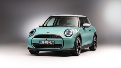 Το MINI Cooper εξελίσσεται μεταφέροντας την ιστορία στο μέλλον