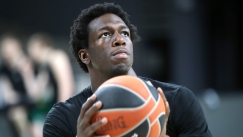 Ο Κέντρικ Ναν.