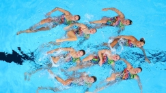 To ομαδικό στη συγχρονισμένη