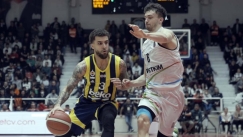 Από τον αγώνα της Φενέρ με την Πέτκιμ