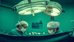 Ο «πιο παραμελημένος ασθενής» κάλεσε το ασθενοφόρο... από το κρεβάτι του νοσοκομείου επειδή δεν του έφερναν τα παυσίπονα