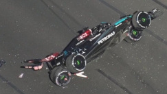 To τρομακτικό ατύχημα του Ράσελ στην «εκπνοή» του GP Αυστραλίας (vid)