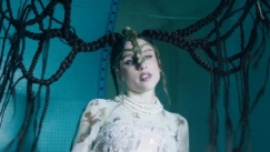 Eurovision 2024: Ποια είναι η 22χρονη Ιταλίδα που φλερτάρει με τη νίκη