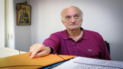 Στη ΜΕΘ και σε κρίσιμη κατάσταση ο Μανώλης Μαυρομάτης