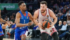 Πίτερς, Μπομπουά