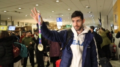 Η άφιξη του Μίλτου Τεντόγλου