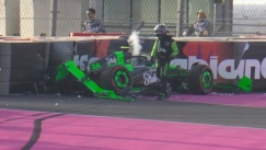 Τρομακτικό ατύχημα για Ζου και διακοπή στο FP3 της F1 στη Σ. Αραβία (vid)