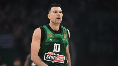 ο Κώστας Σλούκας με τη φανέλα του Παναθηναϊκού