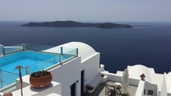 Κυριαρχεί η Ελλάδα στις πιο γαλάζιες θάλασσες του κόσμου: Η πρωτιά στην Αλβανία (vid)