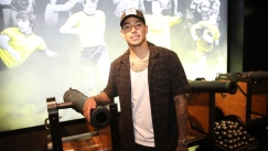 Ο Σέρχιο Αραούχο στο Μουσείο Ιστορίας της ΑΕΚ