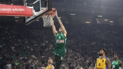 Ο Παναγιώτης Καλαϊτζάκης με τη φανέλα του Παναθηναϊκού