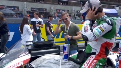 Ο Λεμπ στο grid του αγώνα ΜotoGP στο Λε Μαν (vid)